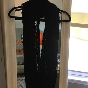 Black scarf